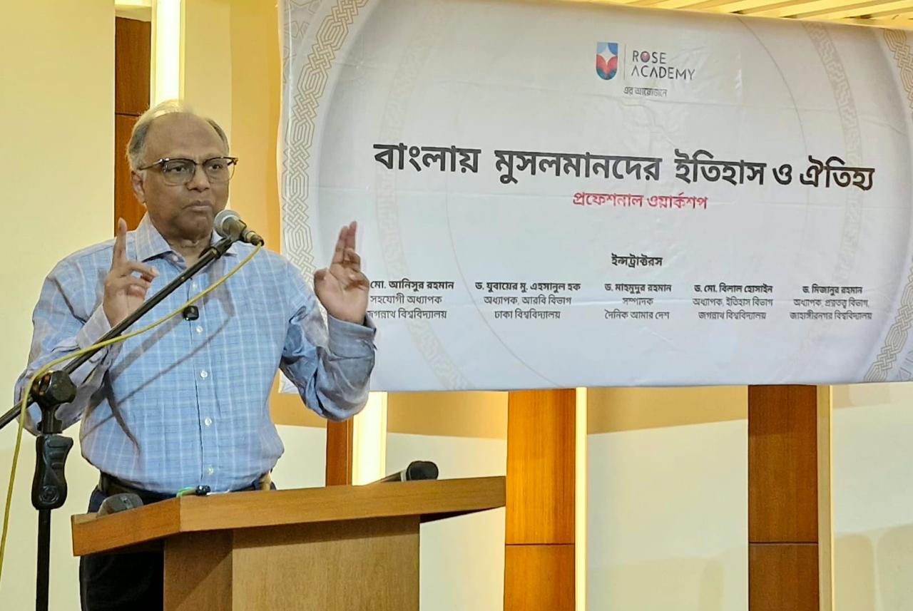 হাসিনার সময় শেষ, ভারতপন্থী রাজনীতি ফেরার আশঙ্কা: মাহমুদুর রহমান