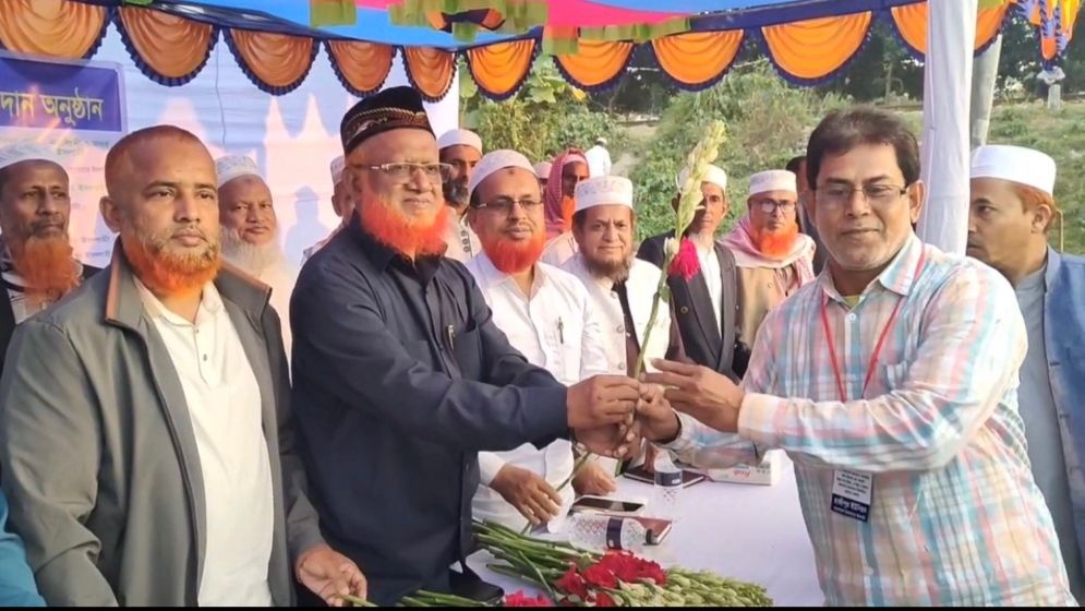 নরসিংদীতে বিএনপির ৭৫ নেতাকর্মীর জামায়াতে ইসলামীতে যোগদান