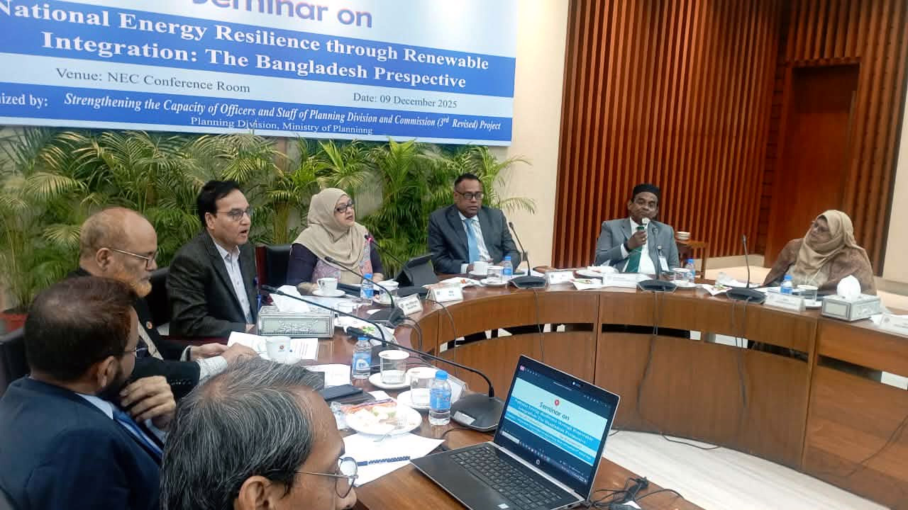 প্রকল্প বাস্তবায়নে ব্যর্থতা: সচিবের কঠোর সমালোচনা