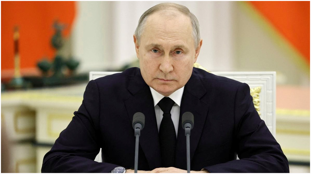 পুতিনের সোভিয়েত পুনর্গঠন ও ন্যাটো হামলা দাবি অস্বীকার