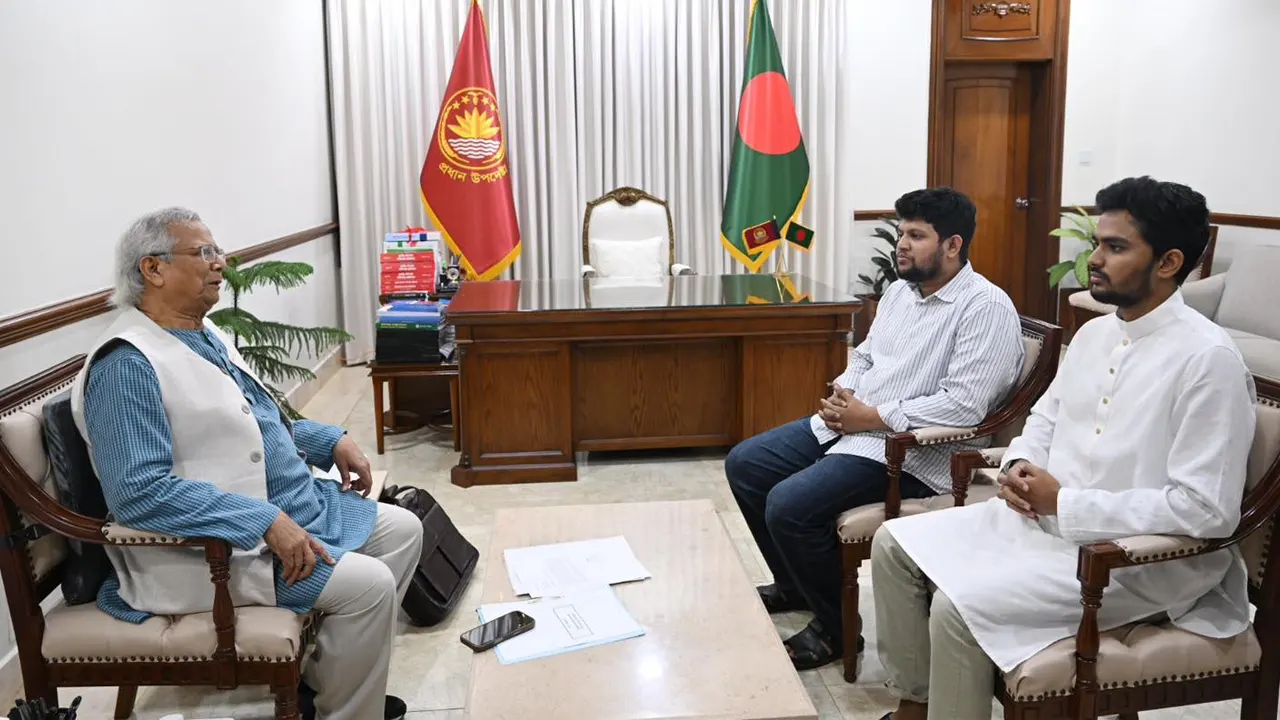 দুই উপদেষ্টা পদত্যাগের পর প্রধান উপদেষ্টা যে পরামর্শ দিলেন