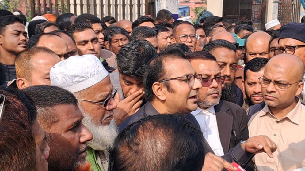 জামায়াতের করা মামলায় বিএনপির আহ্বায়কসহ ২৬ নেতার জামিন