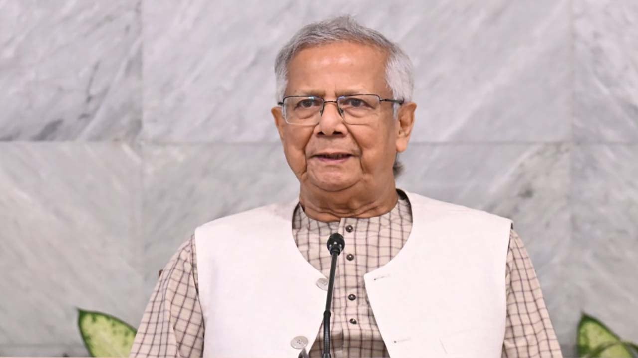 নির্বাচনকে সামনে রেখে সাইবার নিরাপত্তা জোরদারের নির্দেশ প্রধান উপদেষ্টার