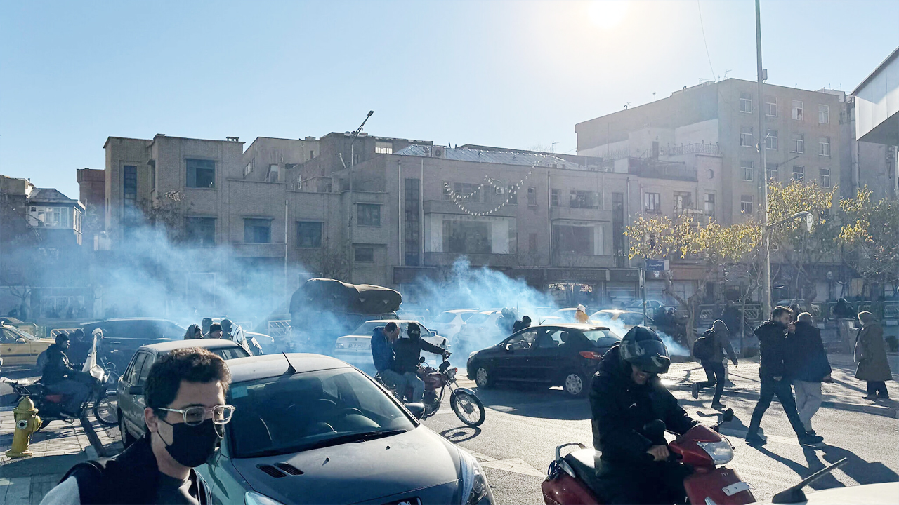 ইরানে বিক্ষোভ ছড়িয়ে পড়ায় ইসরাইলের সহায়তার ঘোষণা