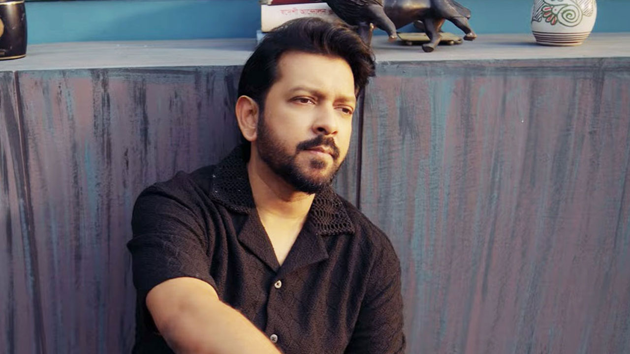 বিচ্ছেদের পর যেভাবে কাটছে তাহসানের সময়