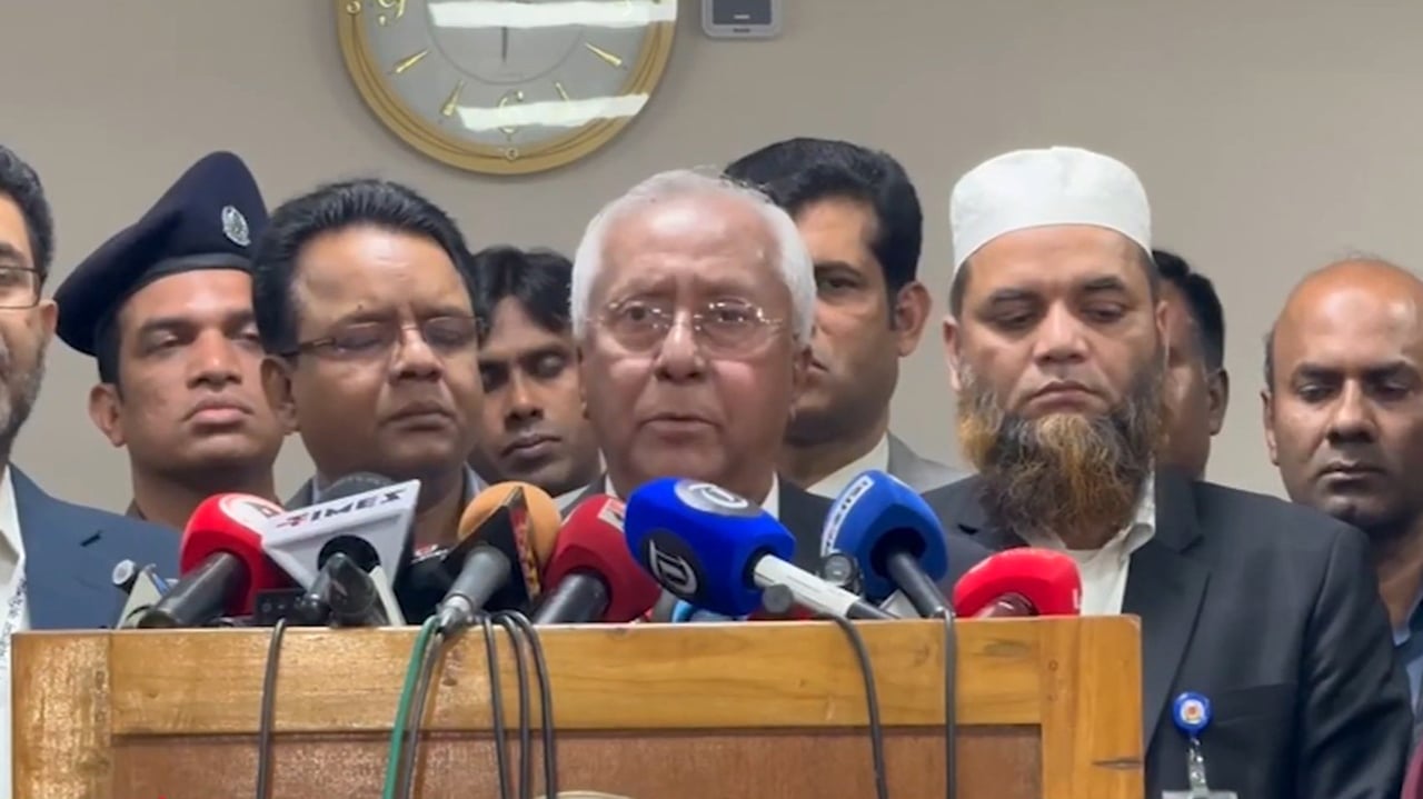 টাকা বহন ইস্যুতে আমাকে মিসকোট করা হয়েছে: ইসি সচিব