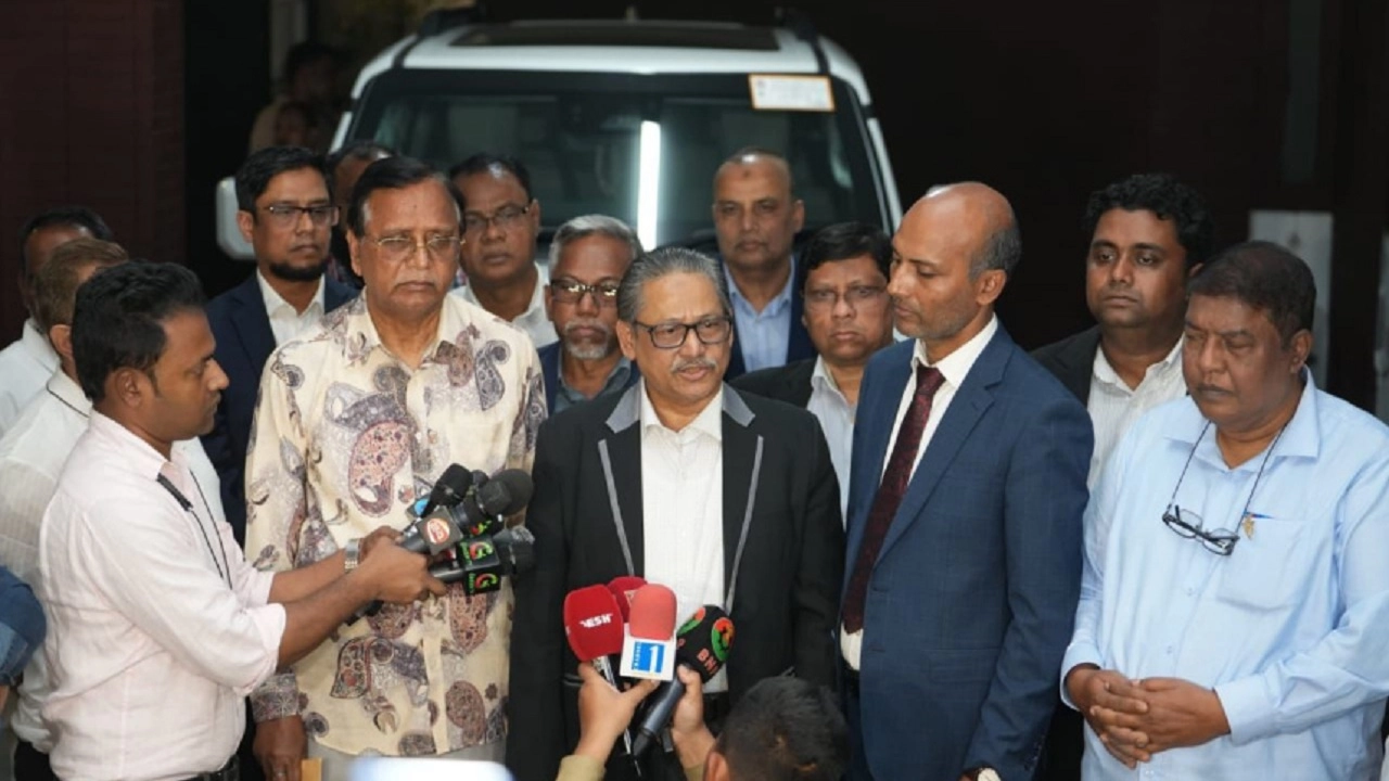 ঢাকা-১৭ আসনে তারেক রহমানকে সমর্থন দিয়ে সরে দাঁড়ালেন চার প্রার্থী