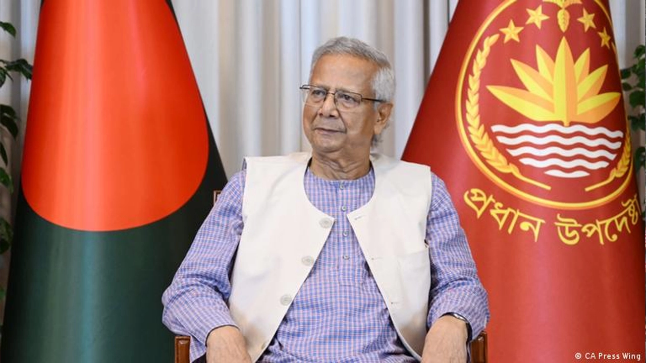 দায়িত্ব শেষে সামাজিক কাজে ব্যস্ত থাকবেন প্রধান উপদেষ্টা