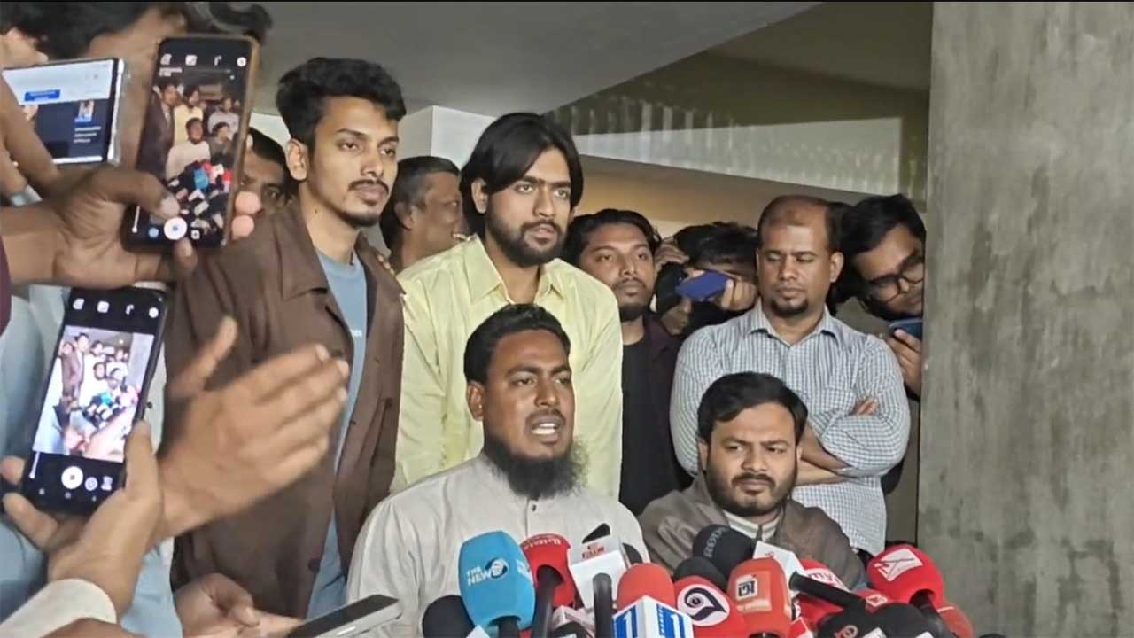 বিএনপি-এনসিপি নেতাদের সাক্ষাৎ, দেশের জন্য একত্রে কাজের প্রত্যয়