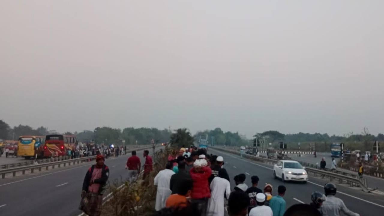 মাদারীপুরে এক্সপ্রেসওয়েতে বাসচাপায় পথচারী নিহত
