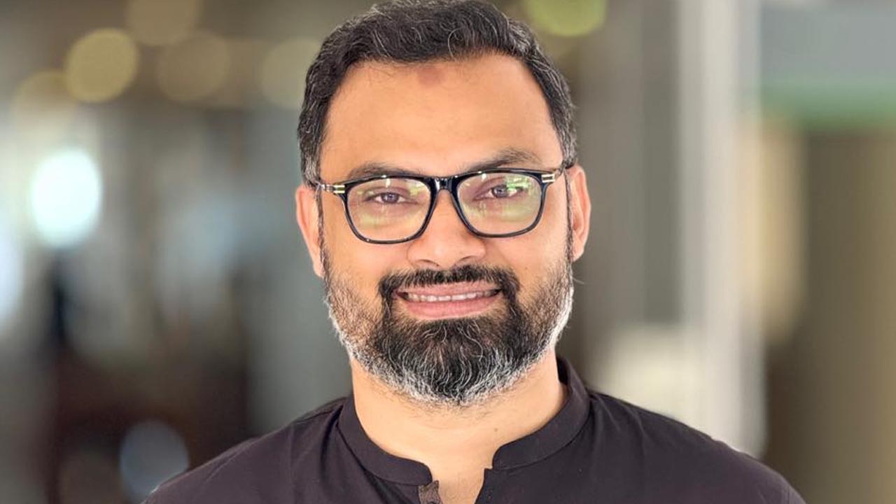 প্রথম টেকনোক্র্যাট মন্ত্রী হচ্ছেন সাবেক ফুটবলার আমিনুল হক