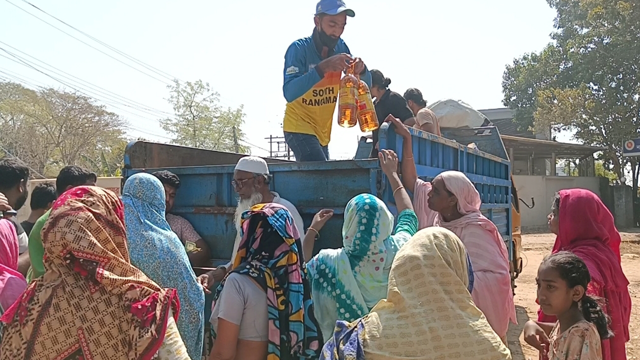 রাঙামাটিতে রমজান উপলক্ষ্যে টিসিবির পণ্য বিক্রি শুরু