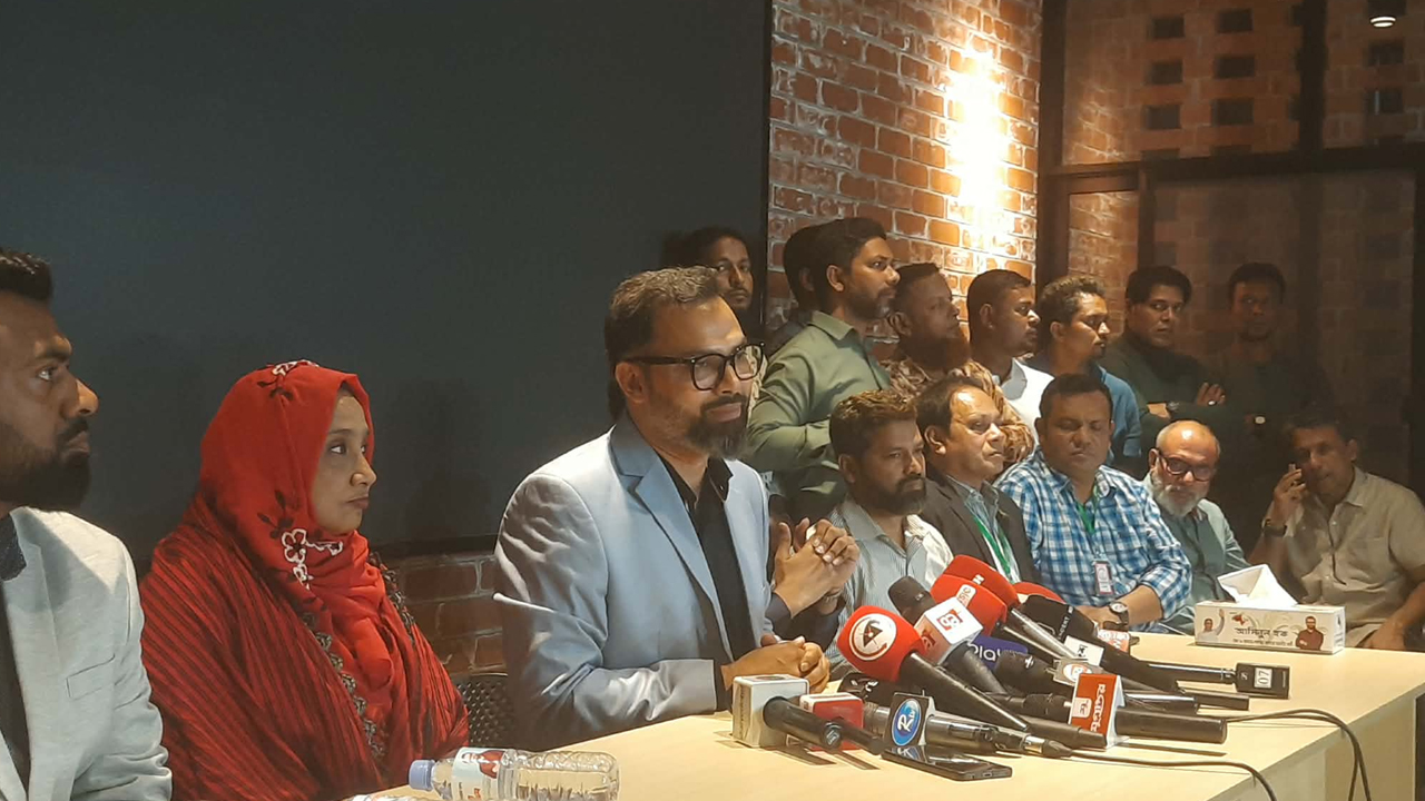 সাকিব-মাশরাফির বিষয়ে নমনীয়তার কথা জানালেন ক্রীড়া প্রতিমন্ত্রী