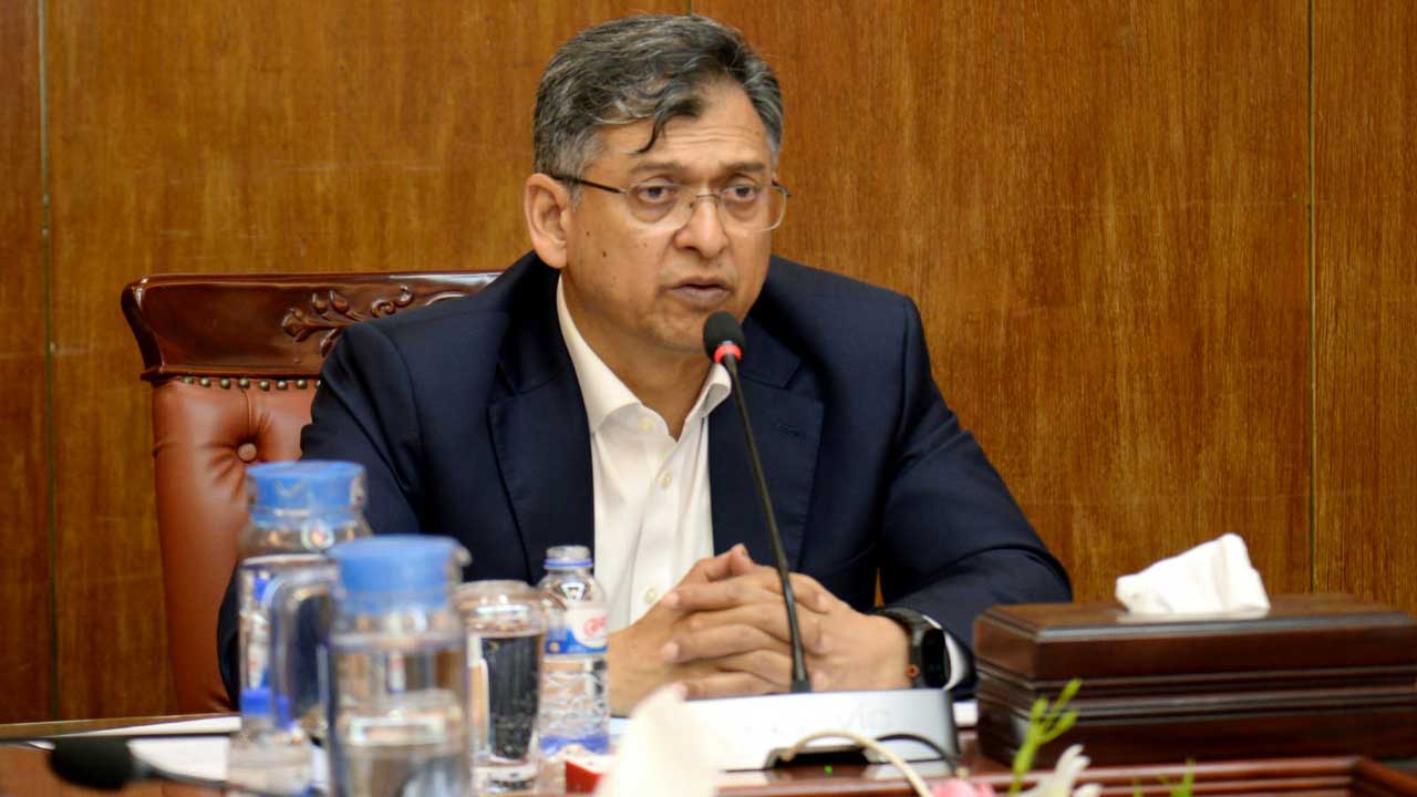 মব কালচার পুরোপুরি বন্ধ করতে চান স্বরাষ্ট্রমন্ত্রী