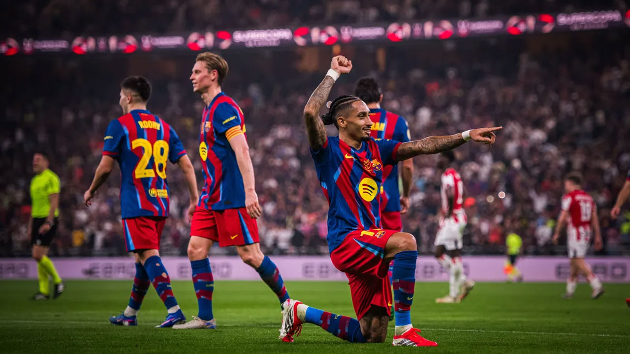 লা লিগা প্রেসিডেন্ট: বার্সেলোনা রেফারিদের টাকা দেয়নি