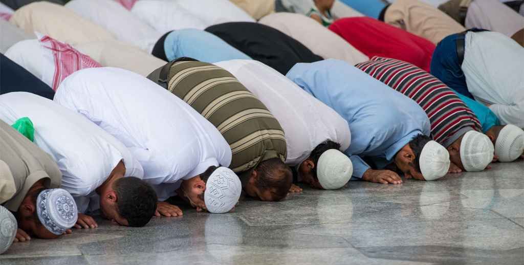 তারাবির নামাজের দোয়া ও মোনাজাত পড়ার নিয়ম