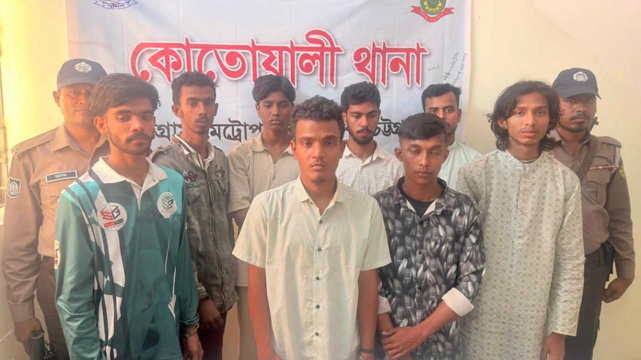 চট্টগ্রামে যুবলীগের ৮ নেতাকর্মী আটক