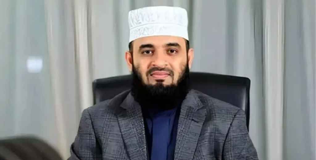 তারাবির নামাজে কোরআন তিলাওয়াত নিয়ে আহ্বান জানালেন আজহারী