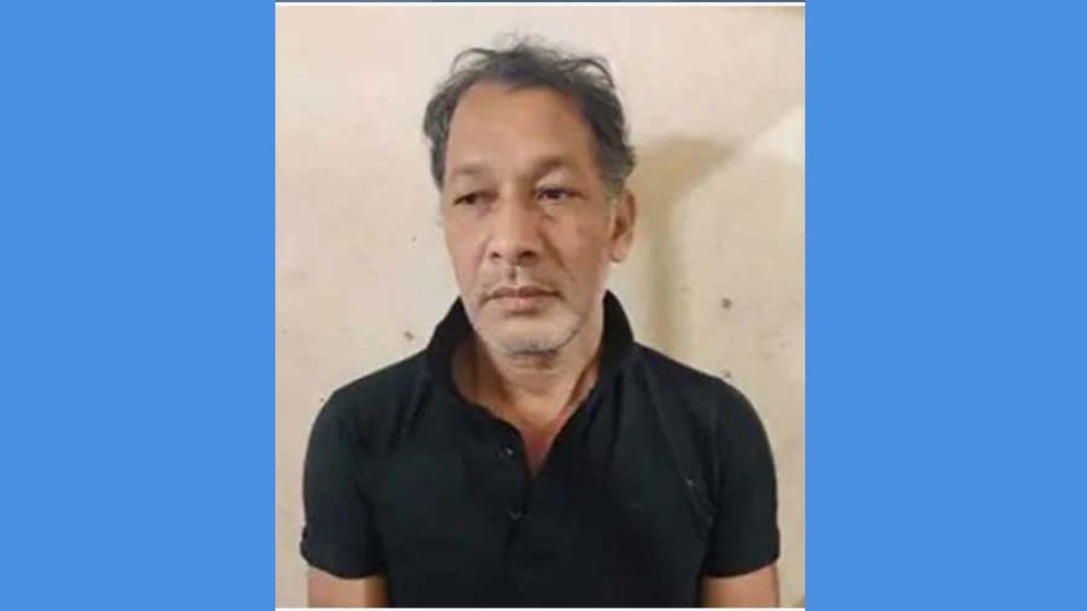 দুদকের মামলায় সাবেক ভূমিমন্ত্রীর স্ত্রীর গাড়িচালক গ্রেফতার