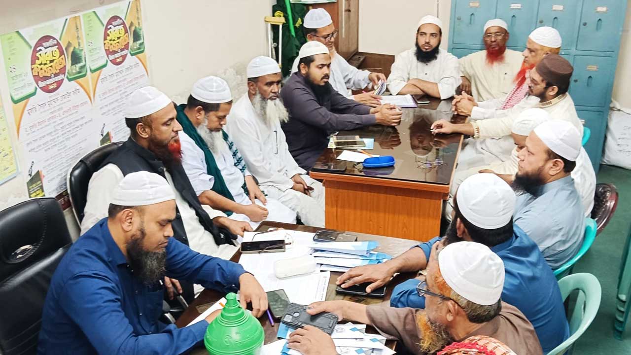 রাষ্ট্রীয় মদতে চাঁদাবাজি বৈধতার চক্রান্ত চলছে: আহমদ আবদুল কাইয়ুম