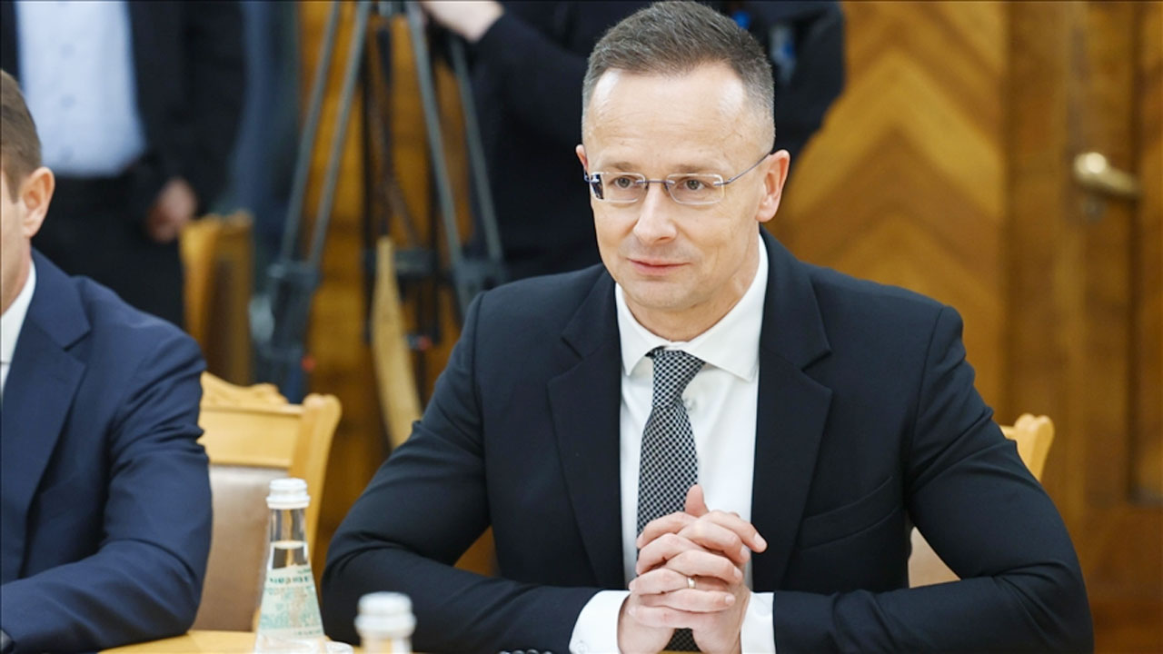 ইউক্রেনের জন্য ইইউর ঋণ আটকে দিলো হাঙ্গেরি