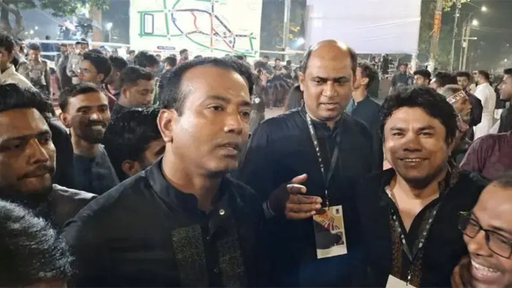 জামায়াতের শ্রদ্ধা নিবেদনকে সাধুবাদ, লোক দেখানো না হোক: ছাত্রদল সভাপতি