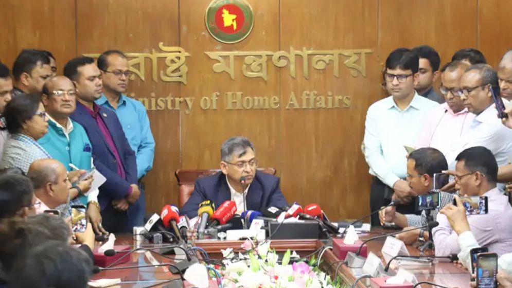 বিডিআর বিদ্রোহ পুনঃতদন্তে নতুন কমিশন গঠনের ঘোষণা