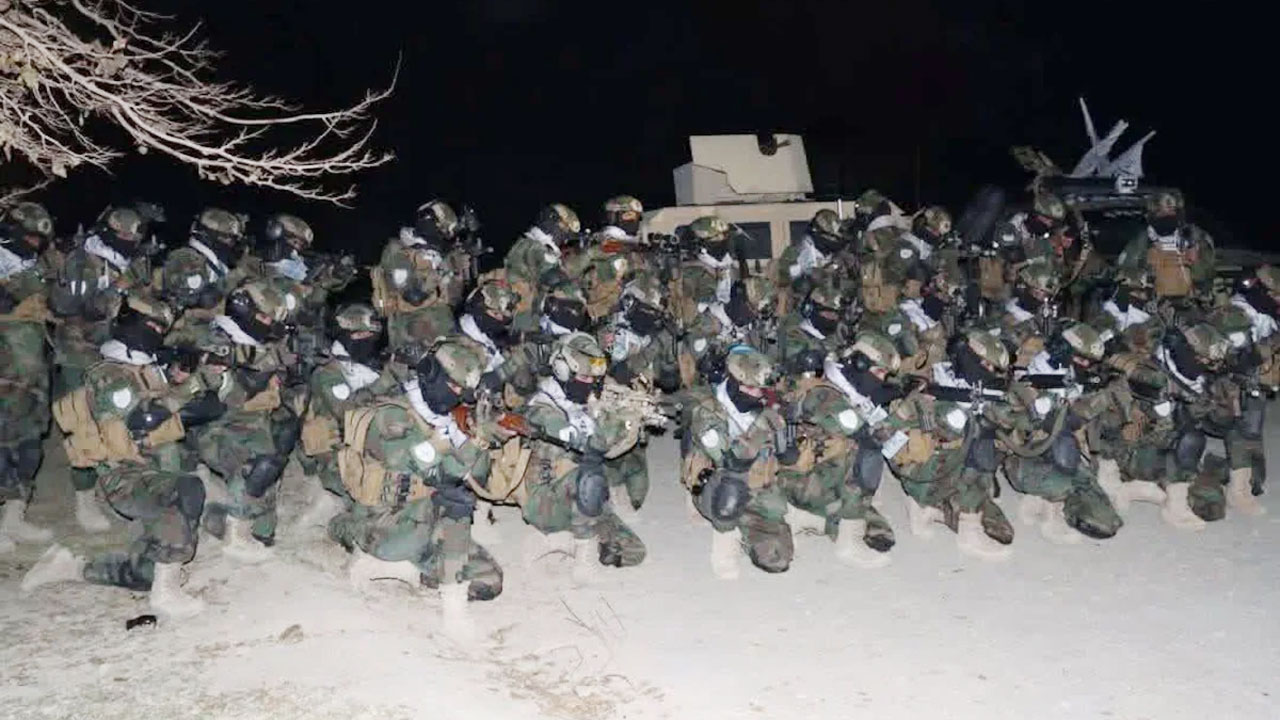 পাকিস্তানকে মোকাবিলায় সুইসাইড স্কোয়াড গঠন আফগানিস্তানের