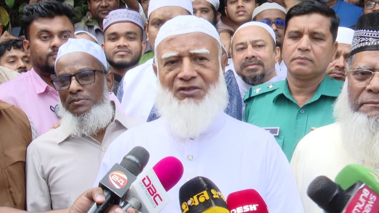 মন্ত্রিপর্যায়ের বক্তব্যে সমাজে অস্থিরতা বাড়ছে: ডাক্তার শফিকুর রহমান