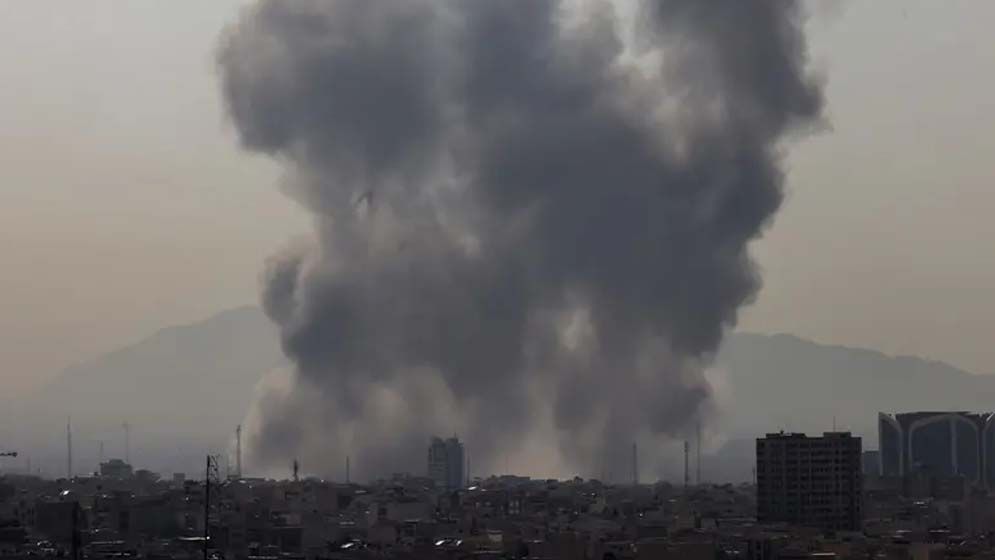 তেল আবিবে ইরানের ক্ষেপণাস্ত্র আক্রমণ, নিহত এক