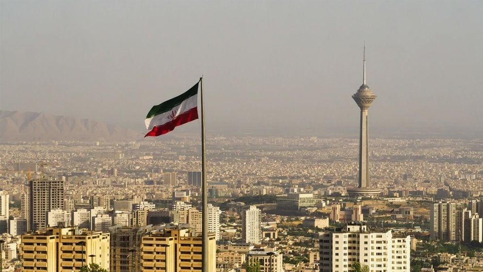 ইরানের সশস্ত্র বাহিনী হামলার জবাবে প্রতিশোধের ঘোষণা