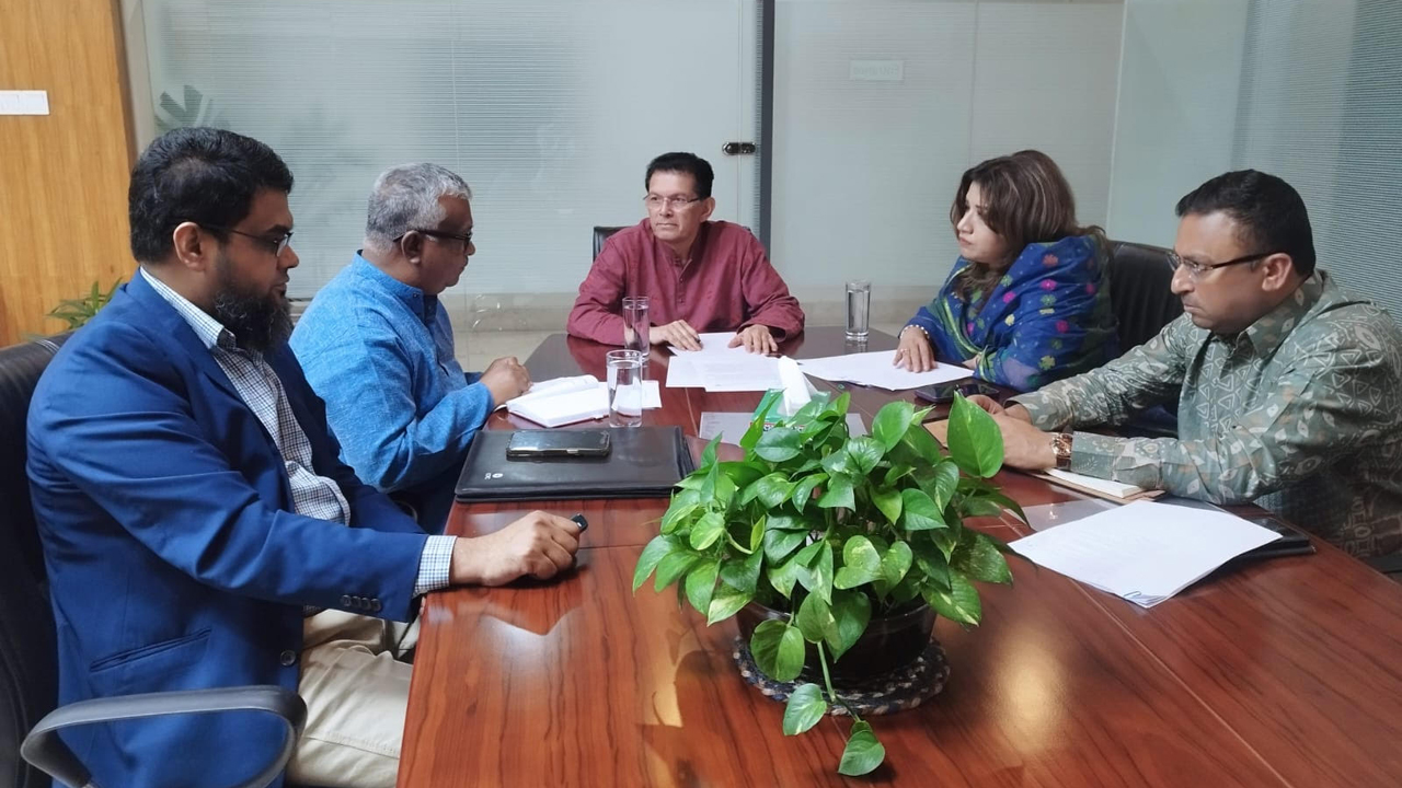 মধ্যপ্রাচ্যে বাংলাদেশি নাগরিকদের নিরাপত্তা নিয়ে বৈঠক