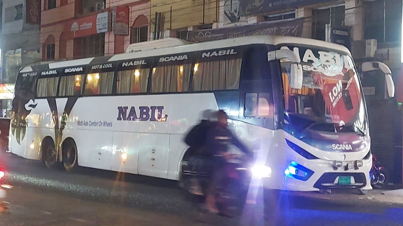 ঠাকুরগাঁওয়ে নতুন বাস টার্মিনালে যানজট নিরসনের উদ্যোগ ব্যর্থ