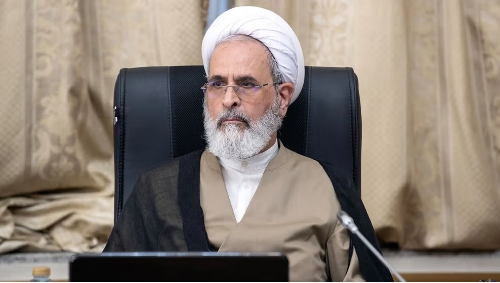 ইরানে অন্তর্বর্তী নেতৃত্ব পরিষদে আলিরেজা আরাফির নিয়োগ