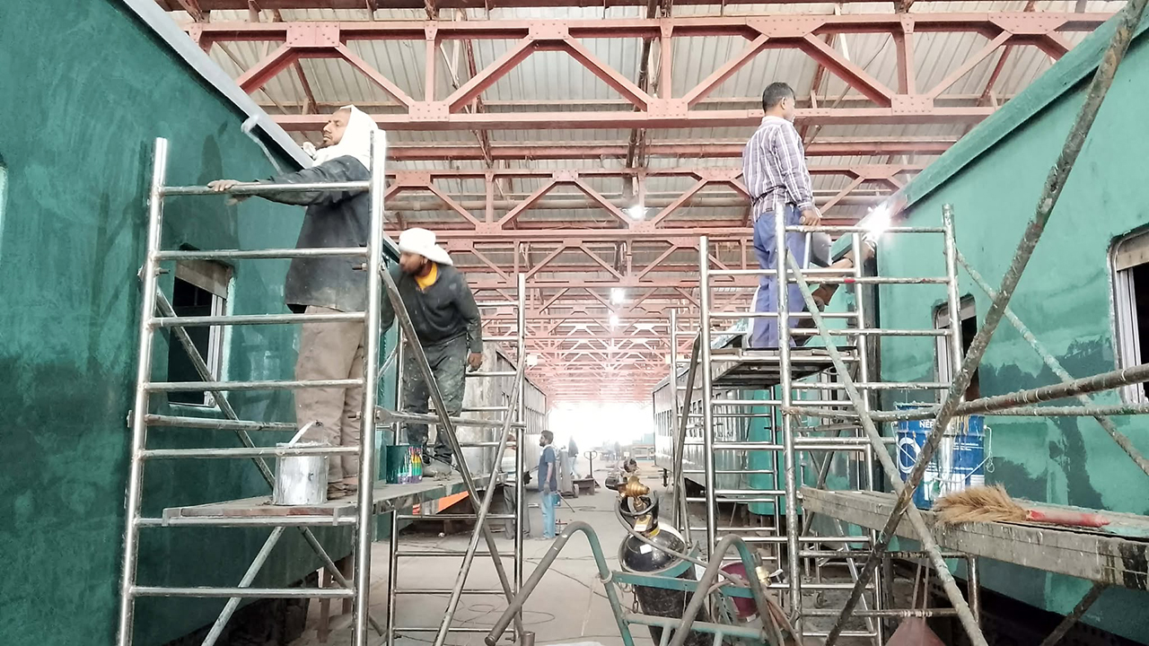 ঈদে রেলে যুক্ত হচ্ছে ১১২টি কোচ, মেরামত চলছে সৈয়দপুরে