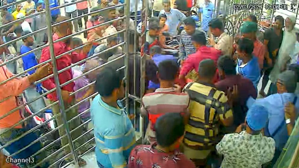 সাতক্ষীরায় প্রেসক্লাব সভাপতির ওপর হামলা, আটক ২ যুবদল নেতা