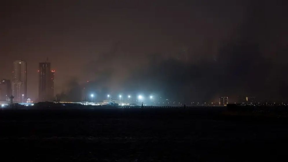 বাহরাইনে মার্কিন বিমান ঘাঁটিতে হামলার দাবি ইরানের