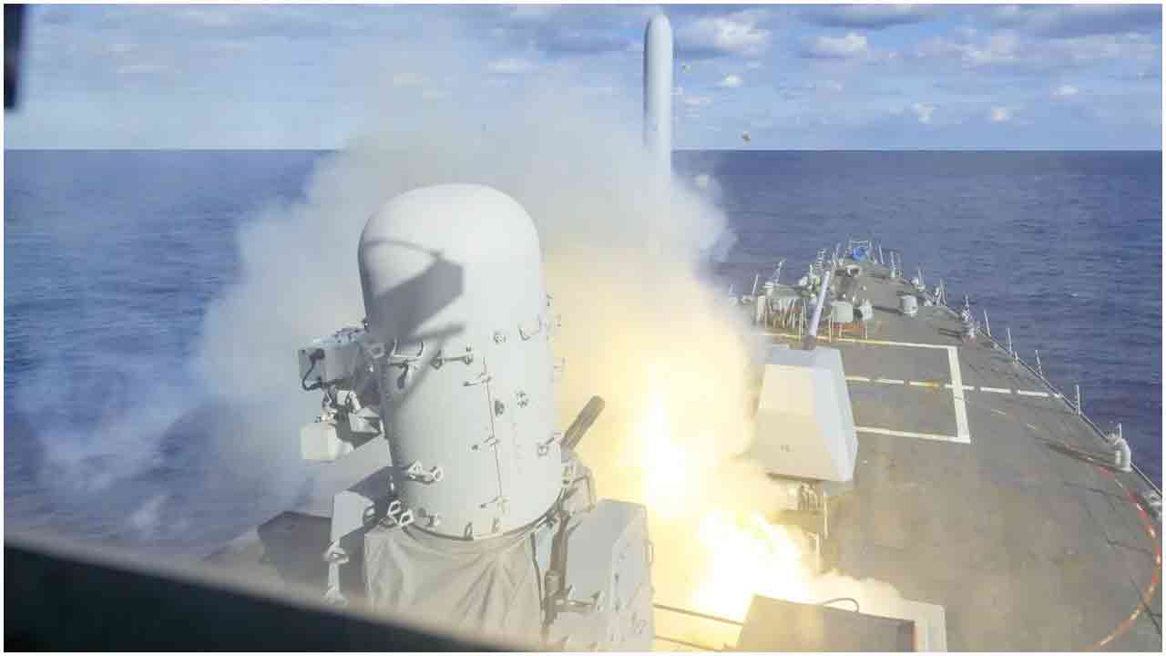 ইরানের হামলায় ৬৫০ মার্কিন সেনা হতাহত, পালিয়েছে আব্রাহাম লিঙ্কন