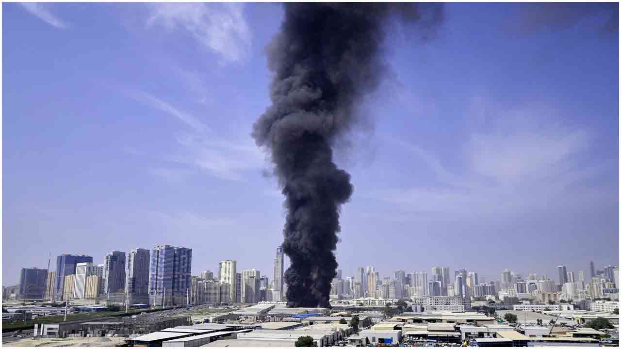 ইরানের অর্থনৈতিক কেন্দ্র গুঁড়িয়ে দেওয়ার হুমকি