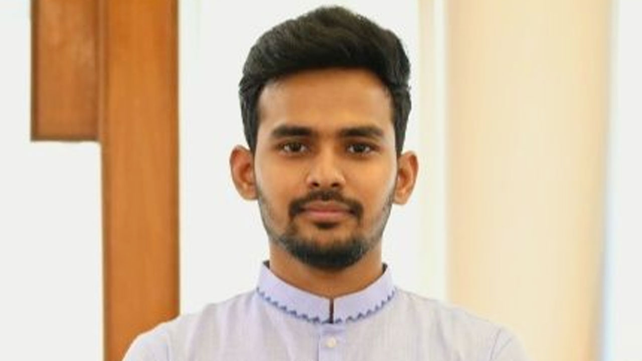 আসিফ মাহমুদ ব্যাংক স্টেটমেন্ট উন্মুক্ত করার ঘোষণা দিলেন