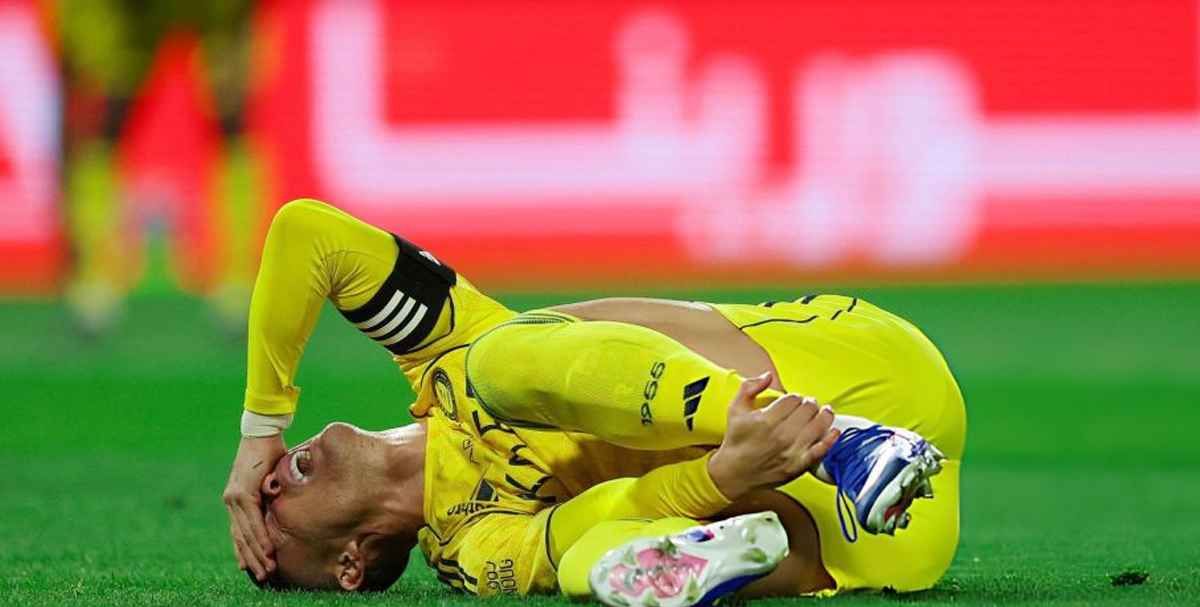 হ্যামস্ট্রিং চোটে মাঠের বাইরে রোনালদো