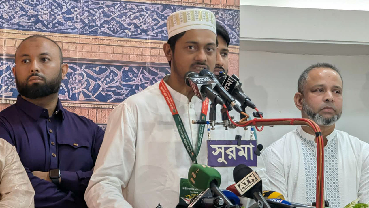 সিলেটে সড়কের অব্যবস্থাপনা নিয়ে নাসীরুদ্দীন পাটওয়ারীর ক্ষোভ