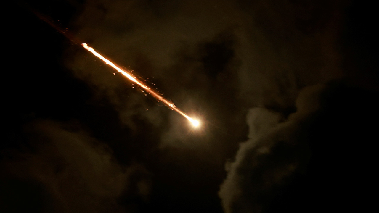 ইসরায়েলকে লক্ষ্য করে মিসাইল ছুড়েছে ইরান