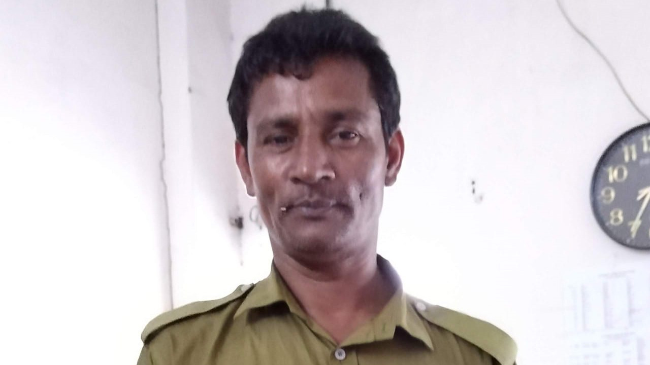 আদাবরে নুরজাহান স্কুলের প্রধান শিক্ষকের ওপর হামলা