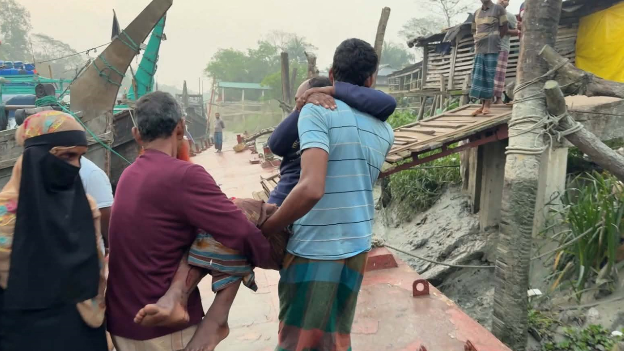 বরগুনায় জেলেদের মারামারিতে নিখোঁজ ২, আহত ৪