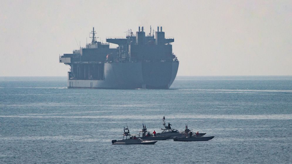 ইরানের হুঁশিয়ারি আর হরমুজ প্রণালির বর্তমান চিত্র