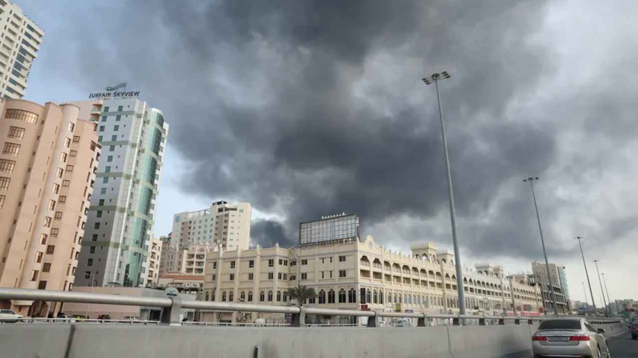 বাহরাইনে ইরানের হামলা, ভবন ক্ষতিগ্রস্ত ও আগুন লাগার ঘটনা