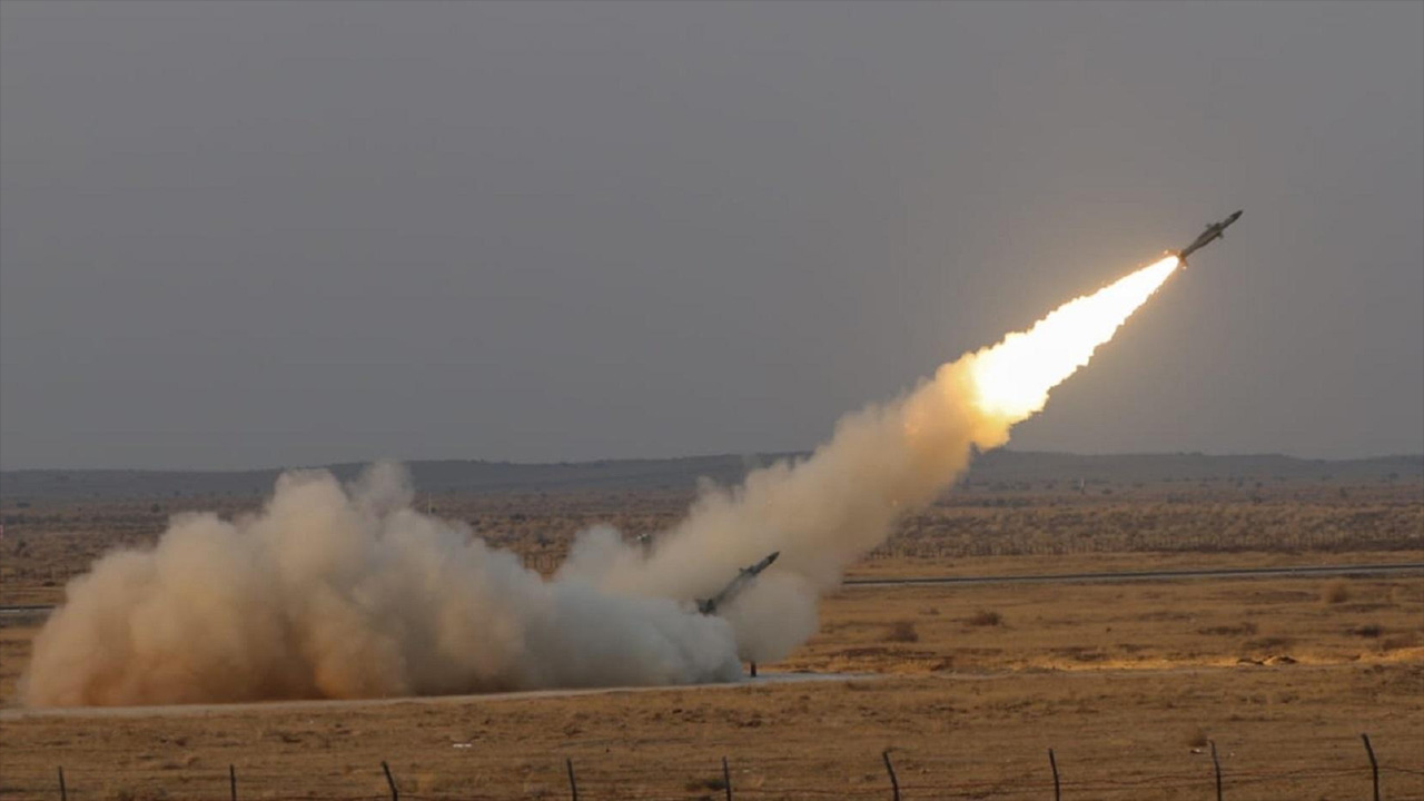 চার ঘণ্টা পর ইসরায়েলে ফের ব্যালিস্টিক মিসাইল ছুড়ল ইরান