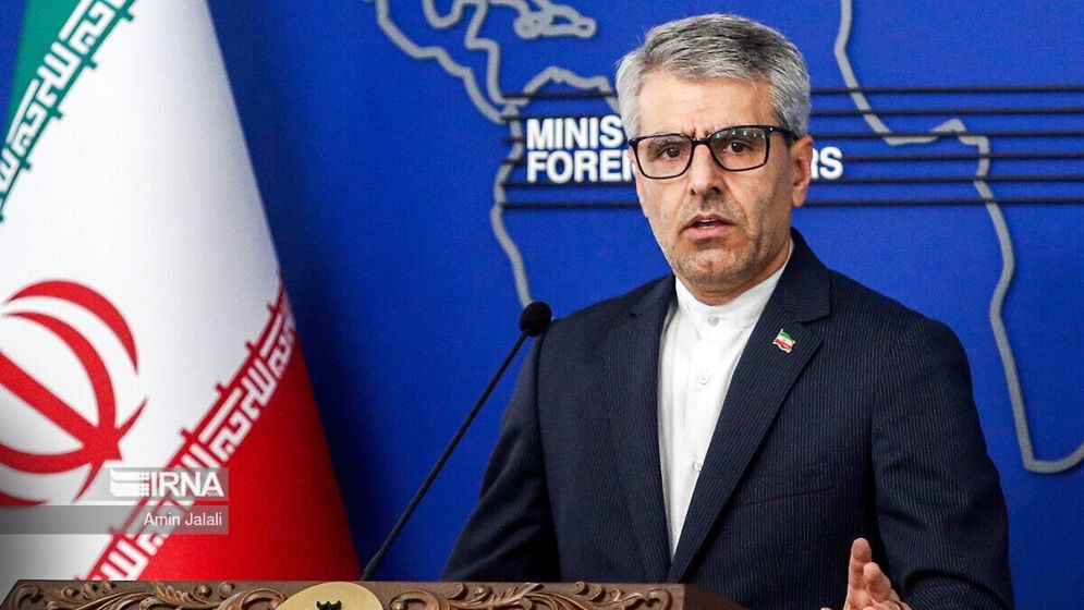 যুক্তরাষ্ট্রের বিরুদ্ধে ইরানের তেল লুটের অভিযোগ