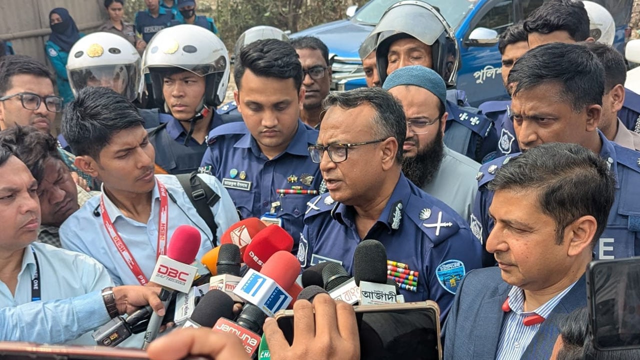 জঙ্গল সলিমপুরে প্রশাসনের নিয়ন্ত্রণ, দুই অস্থায়ী ক্যাম্প স্থাপন